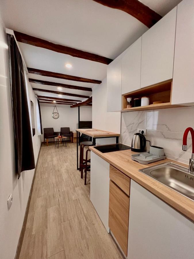 Stone House Central Belgrade Studio Bagian luar foto