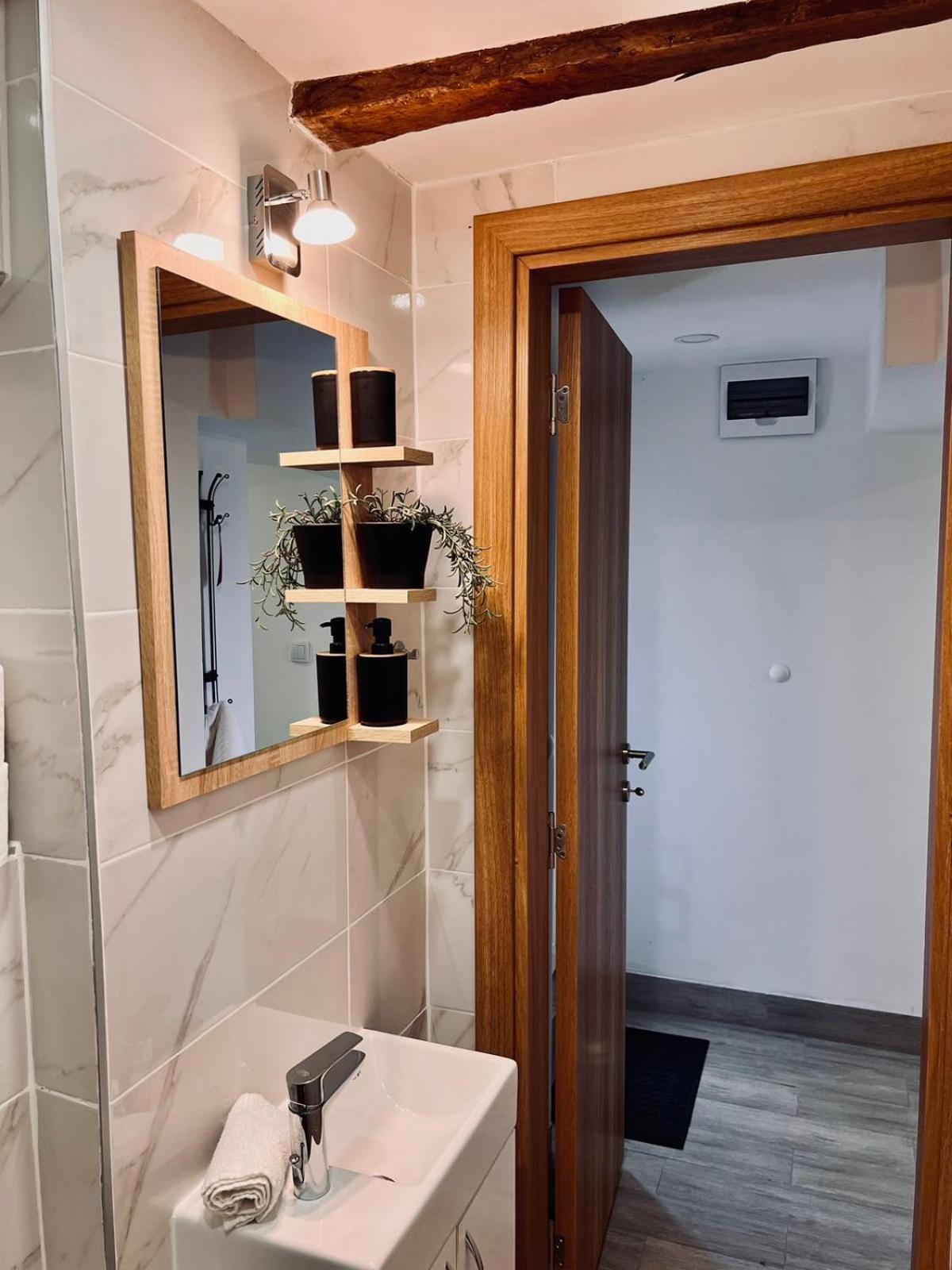 Stone House Central Belgrade Studio Bagian luar foto